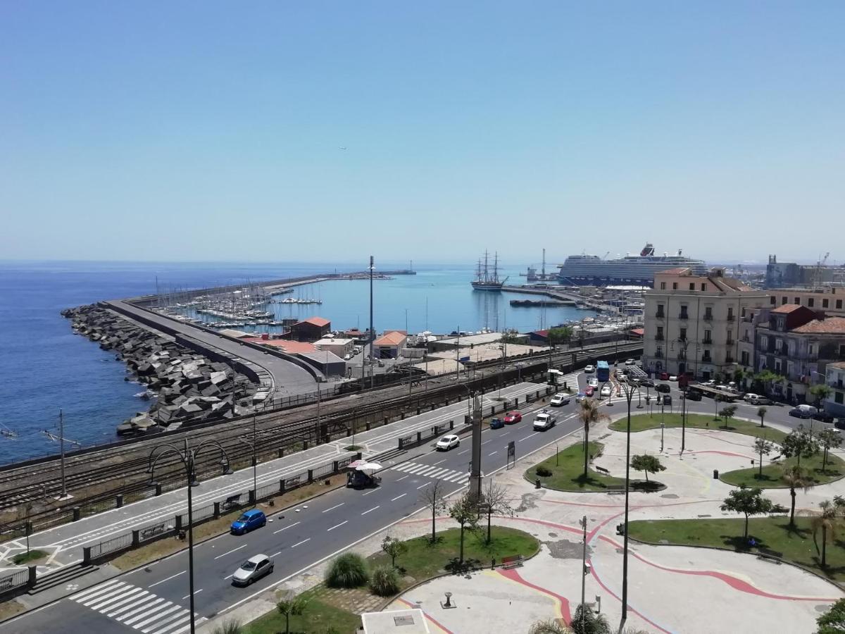 كاتانيا B&B Oblo المظهر الخارجي الصورة